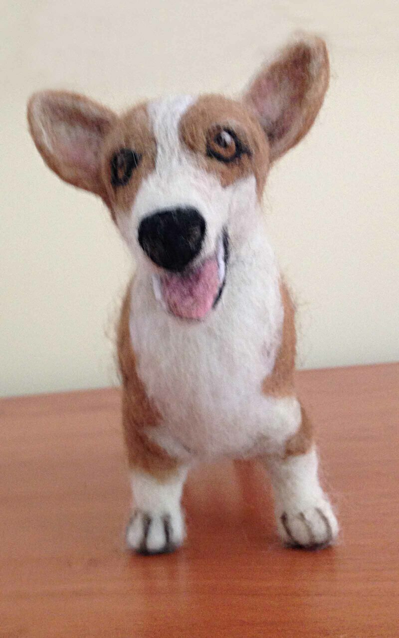 Corgi by Rebecca Dufton, 6 inches tall, wool roving on wire armature
